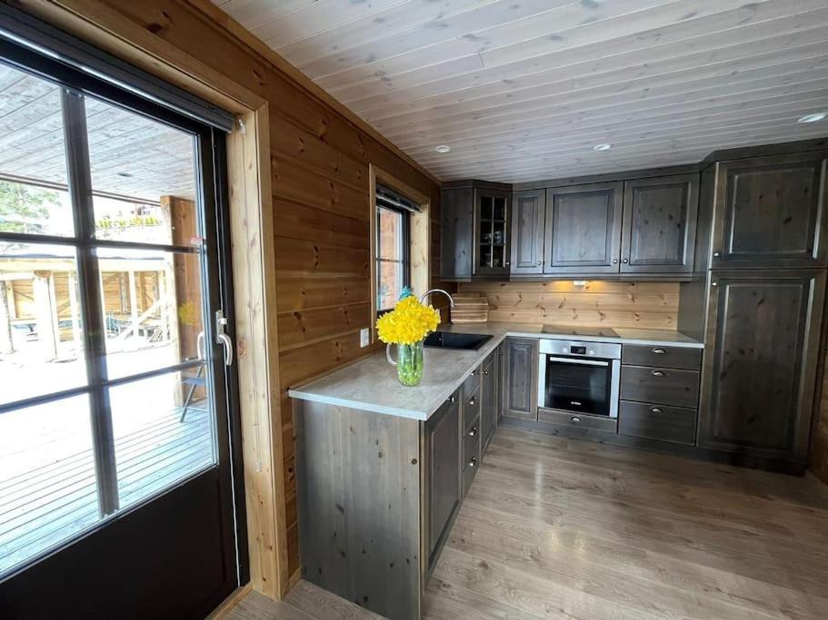 Cabin In Beautiful Surroundings At Harpefossen Nordfjordeid Exterior photo