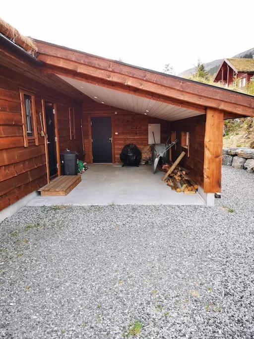 Cabin In Beautiful Surroundings At Harpefossen Nordfjordeid Exterior photo